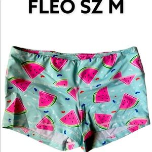 RARE FLEO SHORTS SZ MEDIUM 2.5 Inseam WATERMELON good condition